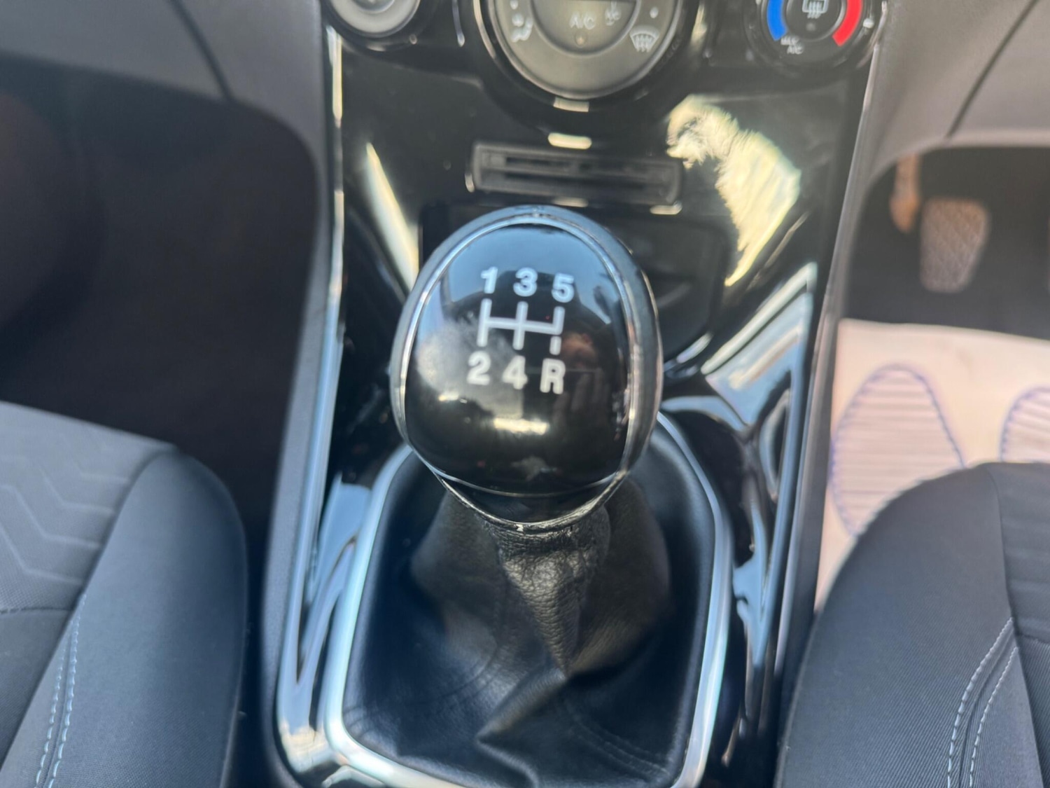 Used Ford Fiesta 2013 for sale - 76781029: Photo 13