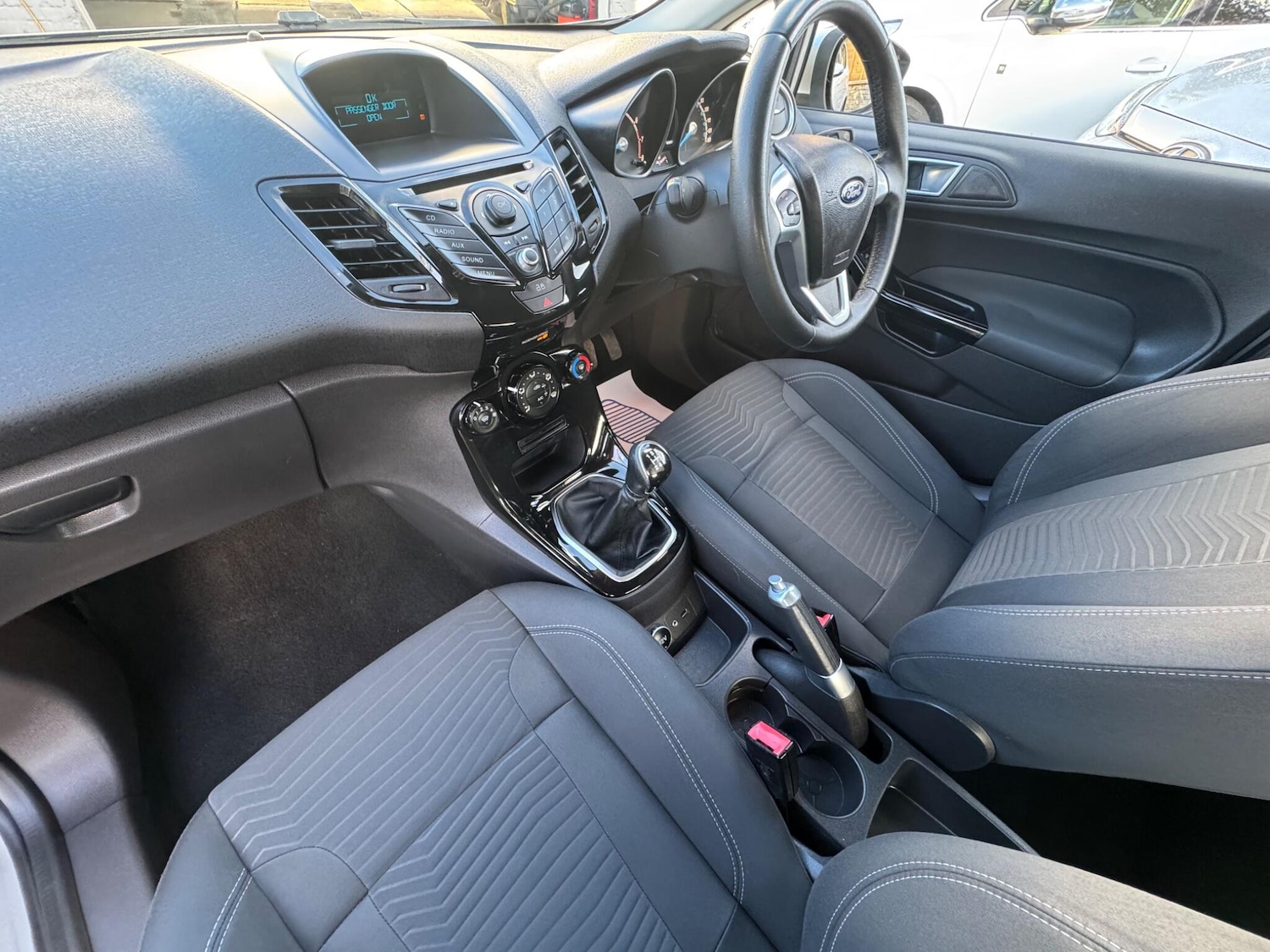 Used Ford Fiesta 2013 for sale - 76781029: Photo 14