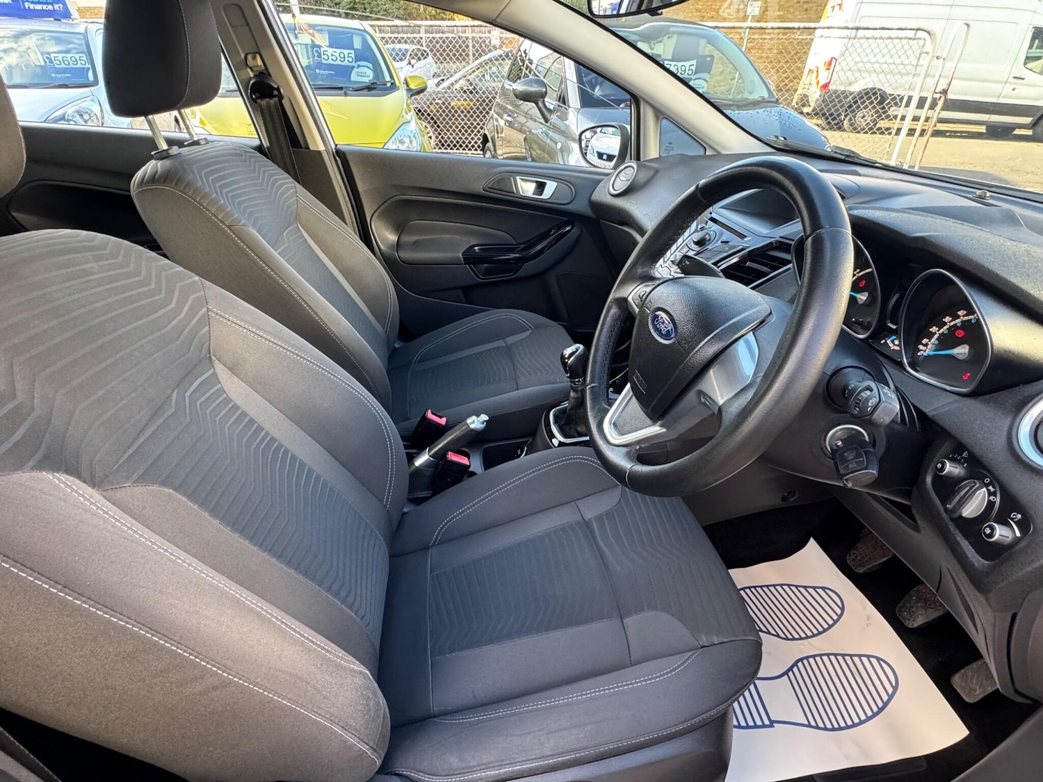 Used Ford Fiesta 2013 for sale - 76781029: Photo 15