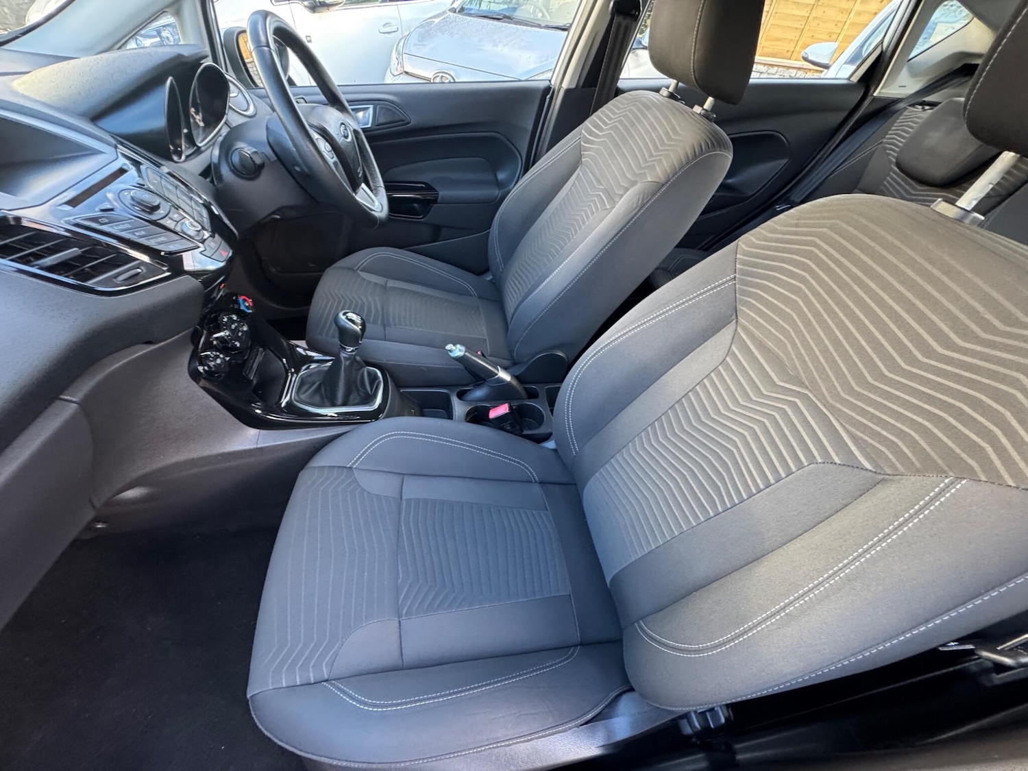 Used Ford Fiesta 2013 for sale - 76781029: Photo 32