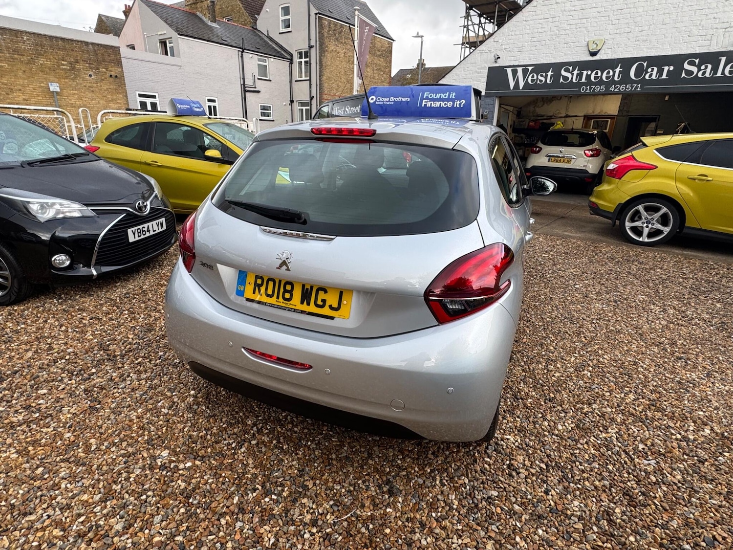 Used Peugeot 208 2018 for sale - 76691164: Photo 10