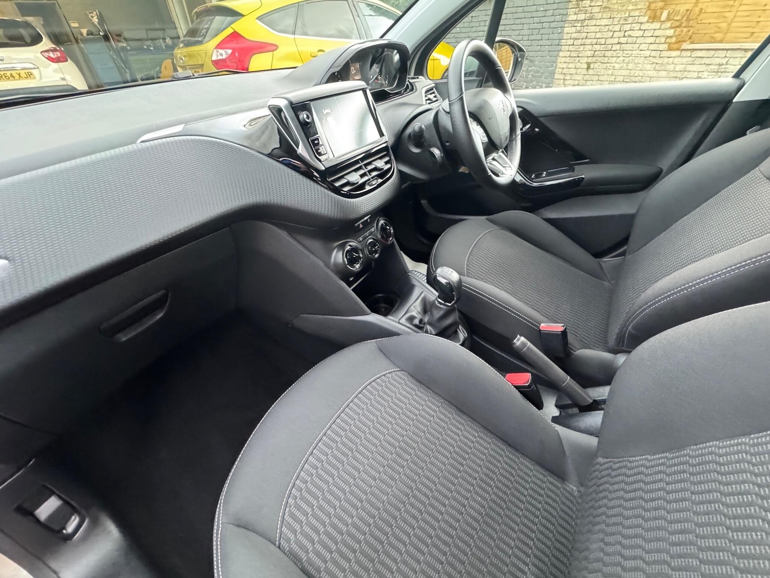 Used Peugeot 208 2018 for sale - 76691164: Photo 26