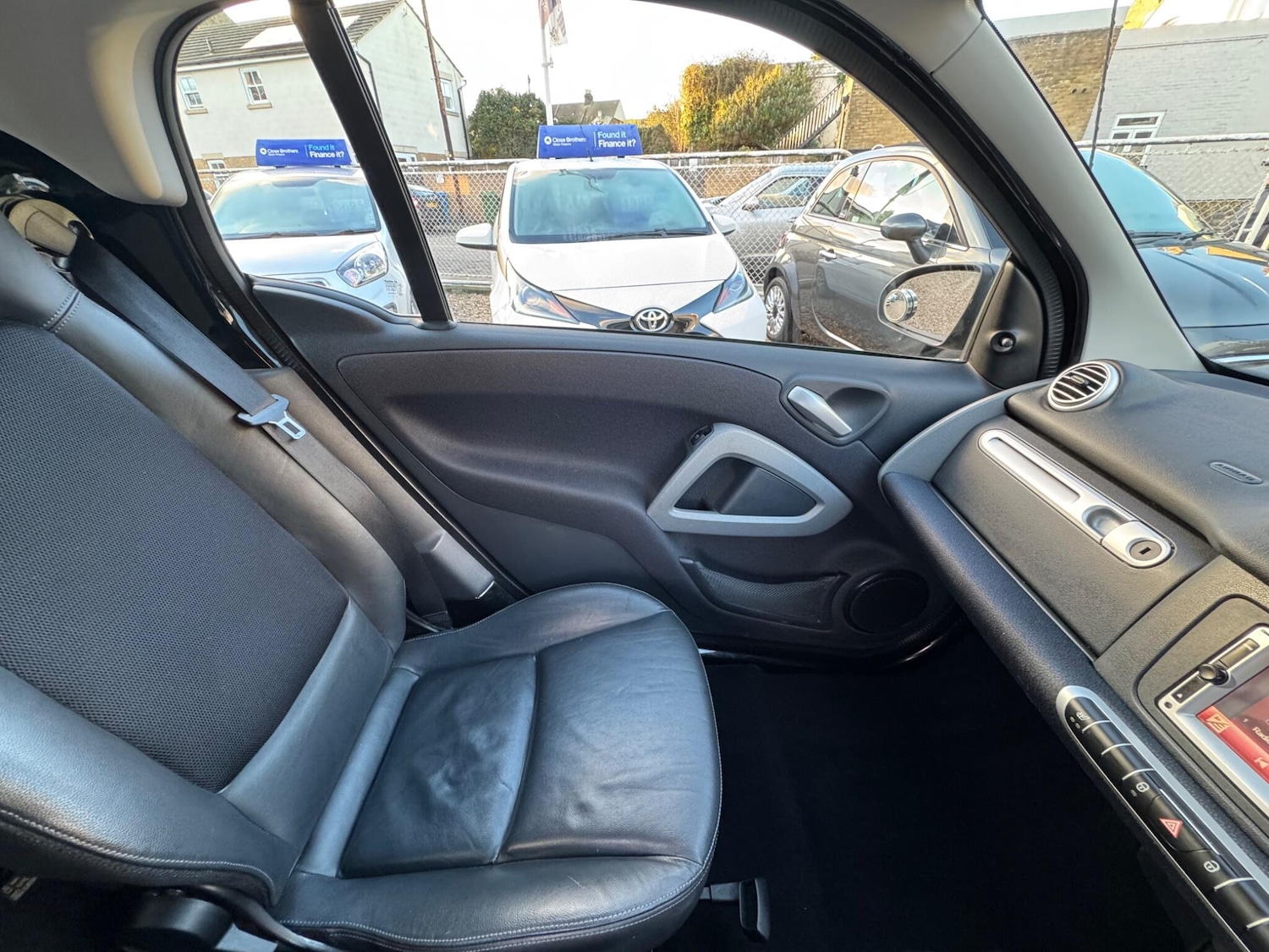 Used smart fortwo 2011 for sale - 76899534: Photo 14