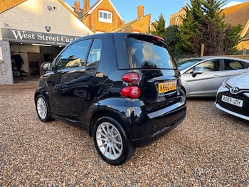 Used smart fortwo 2011 for sale - 76899534: Photo