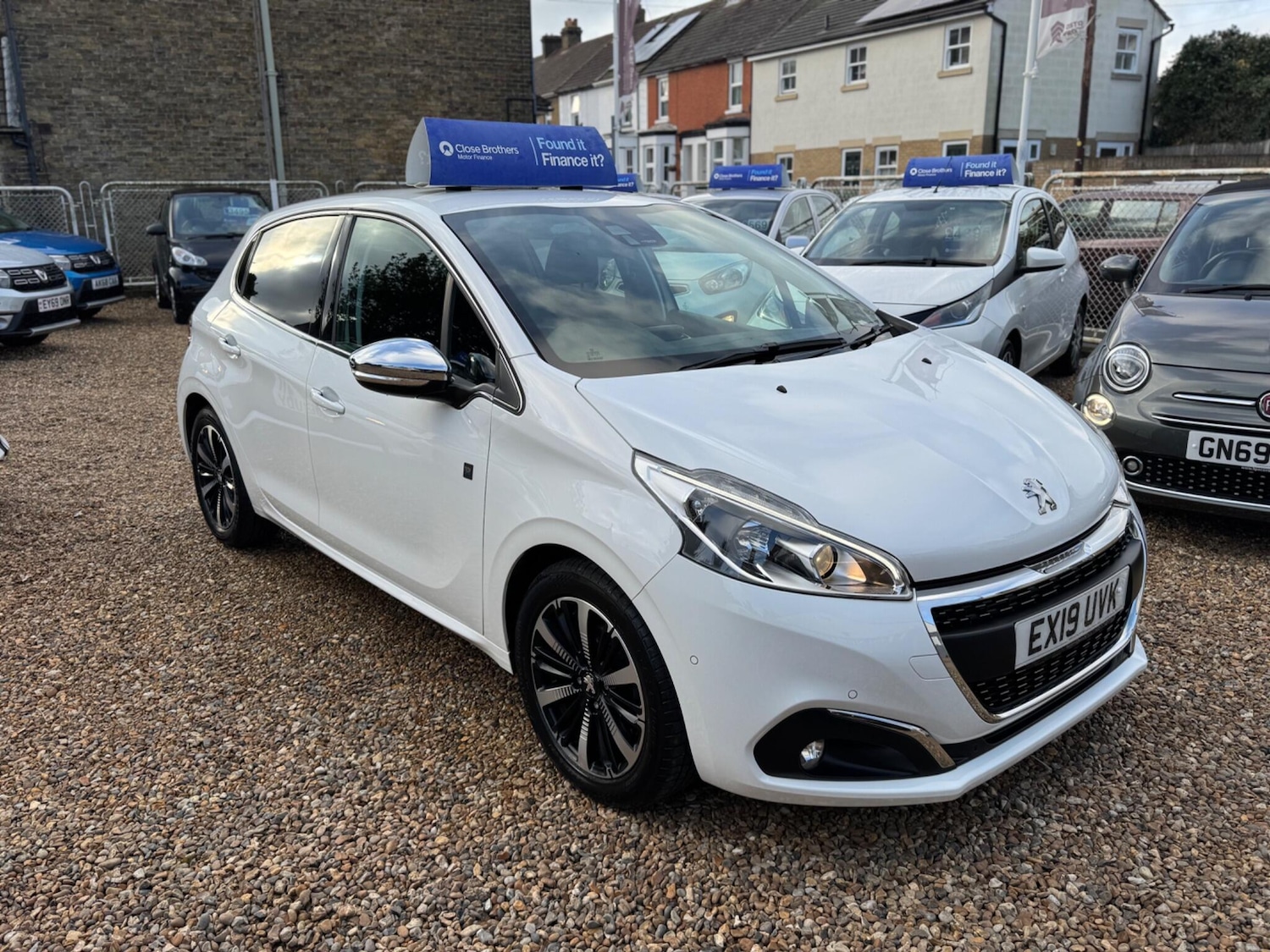 Used Peugeot 208 2019 for sale - 76927056: Photo 1