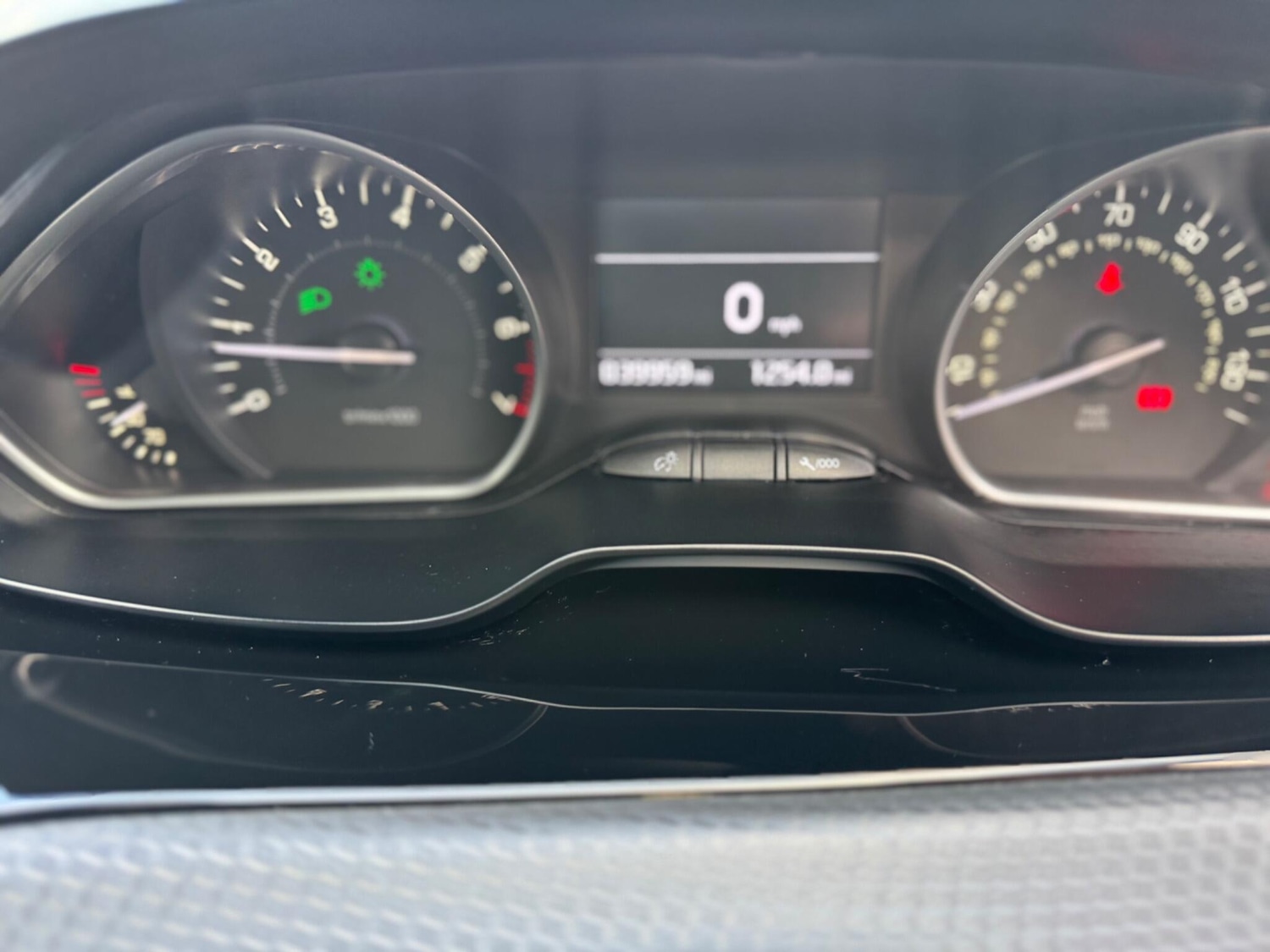 Used Peugeot 208 2019 for sale - 76927056: Photo 27