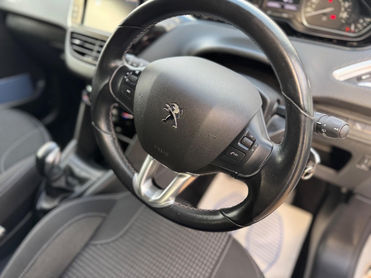 Used Peugeot 208 2019 for sale - 76927056: Photo 29