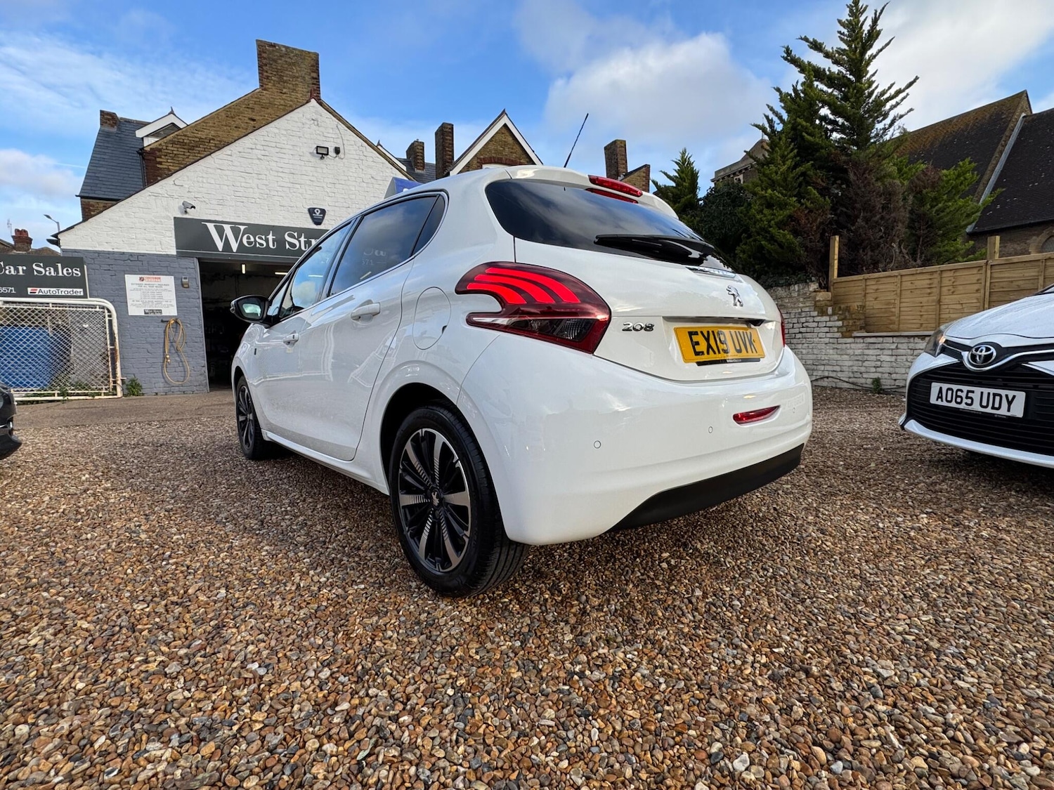 Used Peugeot 208 2019 for sale - 76927056: Photo 8