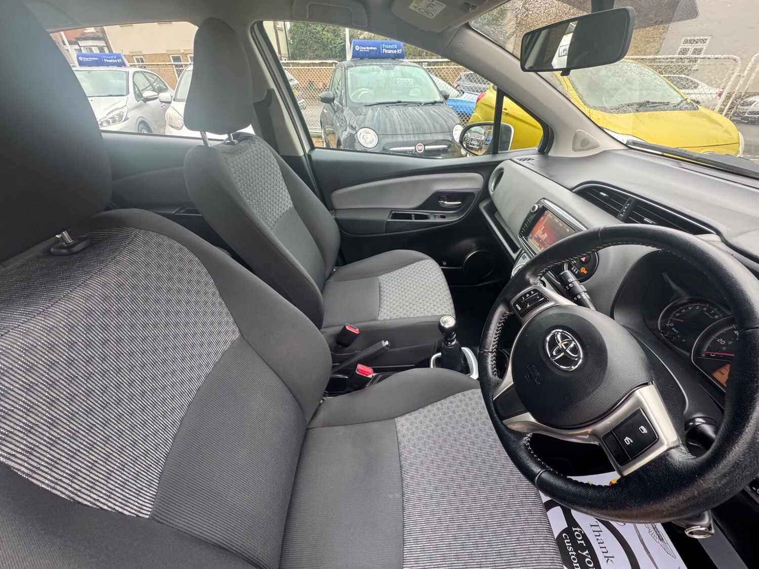 Used Toyota Yaris 2015 for sale - 76691169: Photo 18