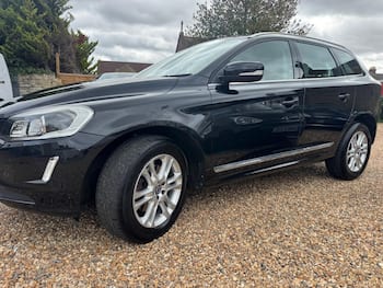 Used Volvo XC60 2015 for sale - 79767217: Photo