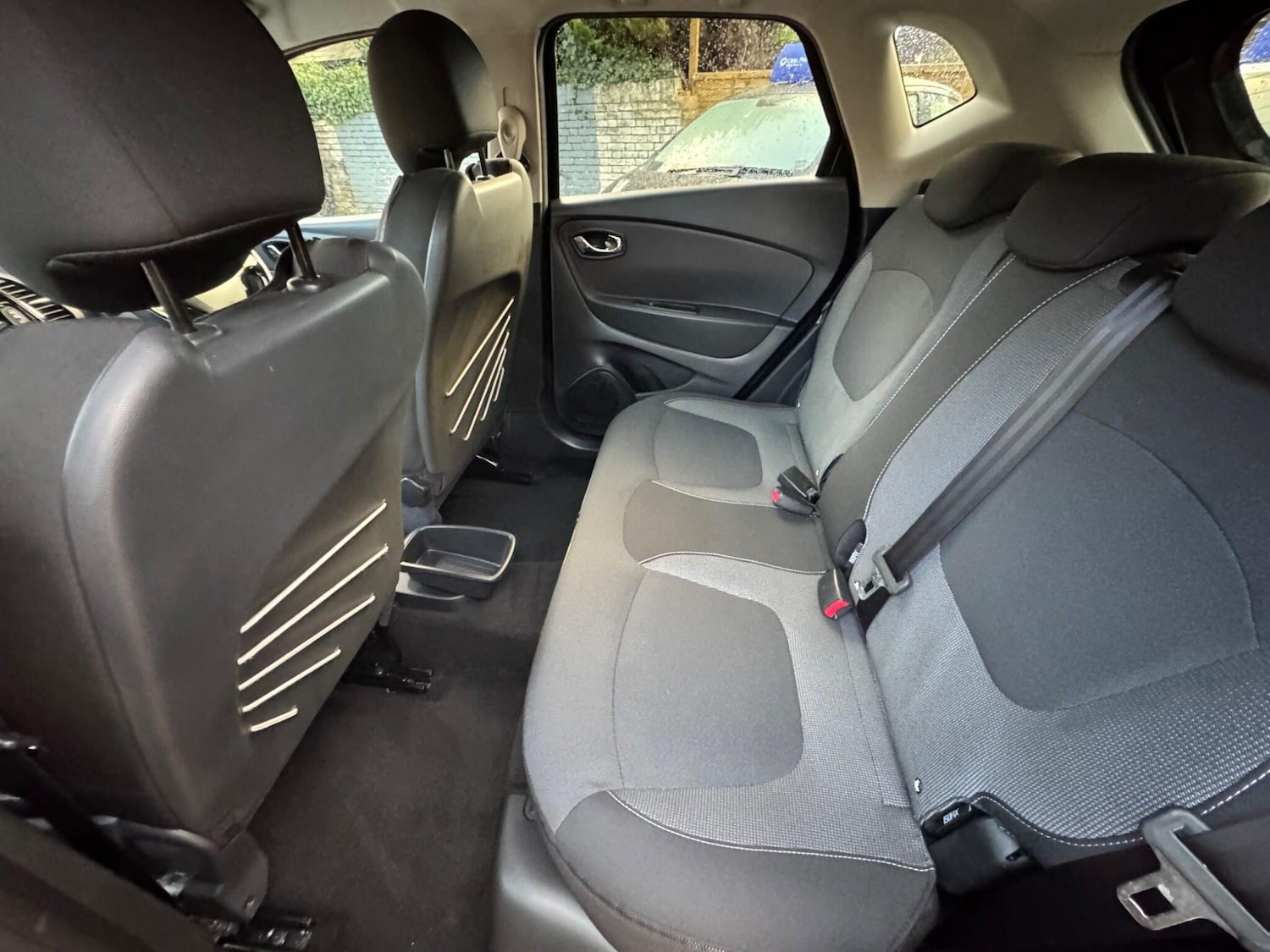 Used Renault Captur 2014 for sale - 77230588: Photo 21