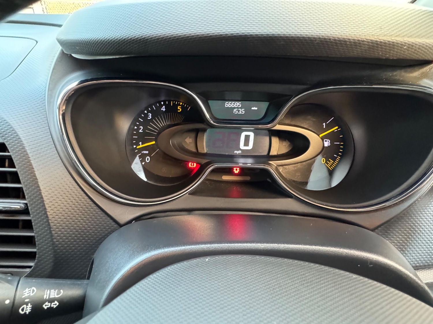 Used Renault Captur 2014 for sale - 77230588: Photo 28