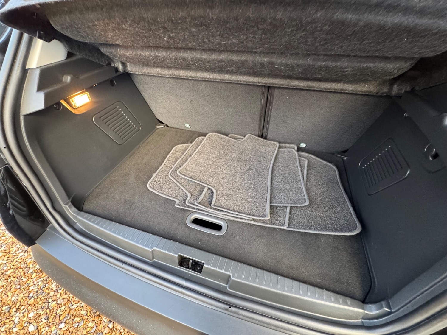 Used Renault Captur 2014 for sale - 77230588: Photo 29