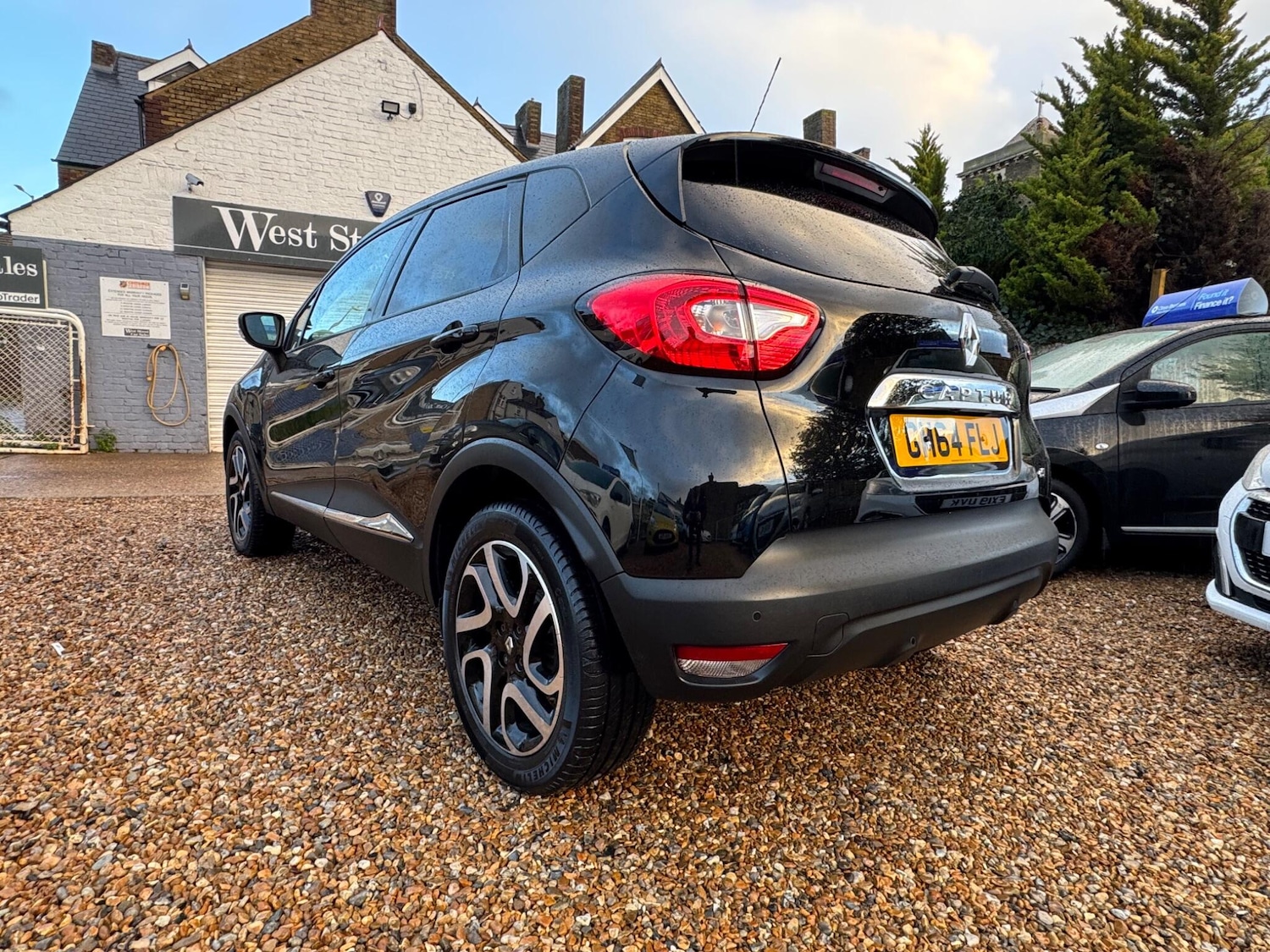 Used Renault Captur 2014 for sale - 77230588: Photo 4