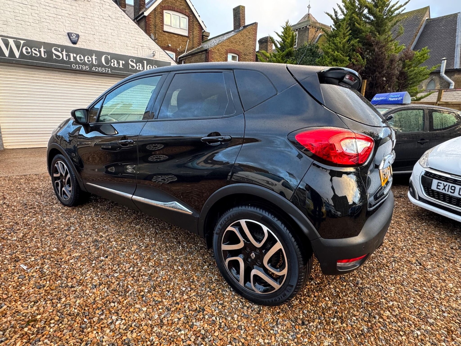 Used Renault Captur 2014 for sale - 77230588: Photo 9