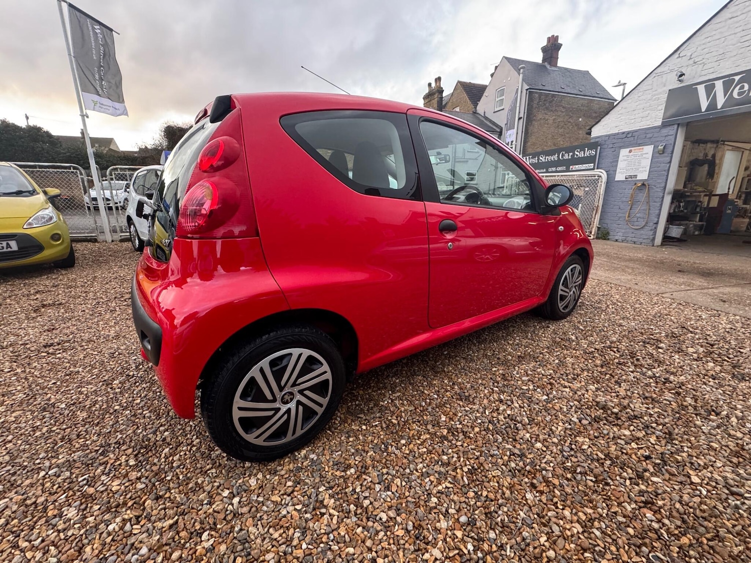 Used Peugeot 107 2012 for sale - 77229952: Photo 13