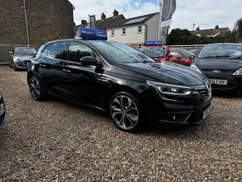 Used Renault Megane 2018 for sale - 79429847: Photo