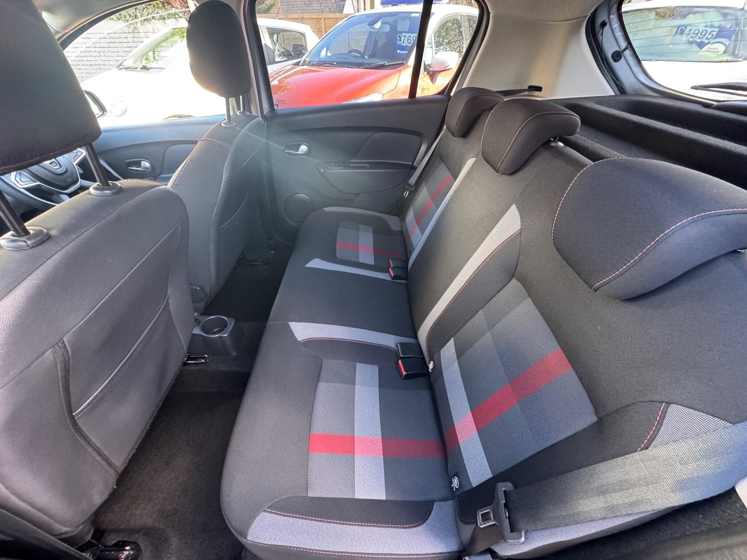 Used Dacia Sandero Stepway 2019 for sale - 76689092: Photo 19