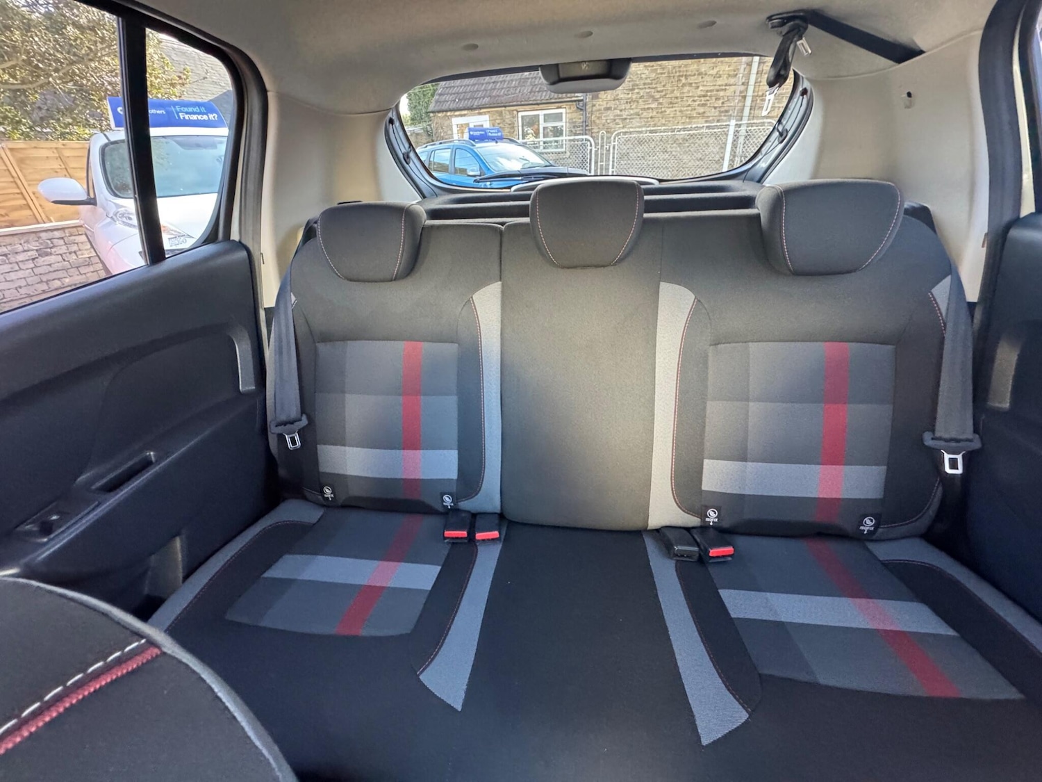 Used Dacia Sandero Stepway 2019 for sale - 76689092: Photo 20