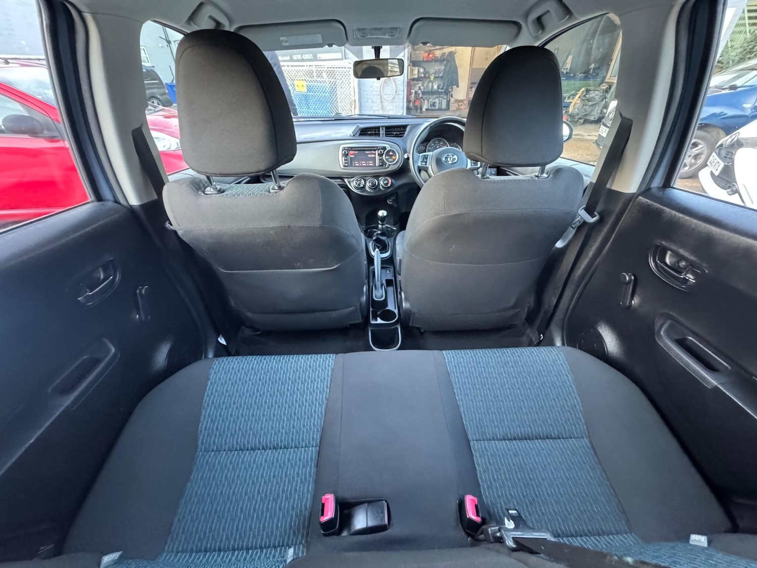 Used Toyota Yaris 2012 for sale - 77396346: Photo 18