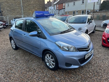 Used Toyota Yaris 2012 for sale - 77396346: Photo