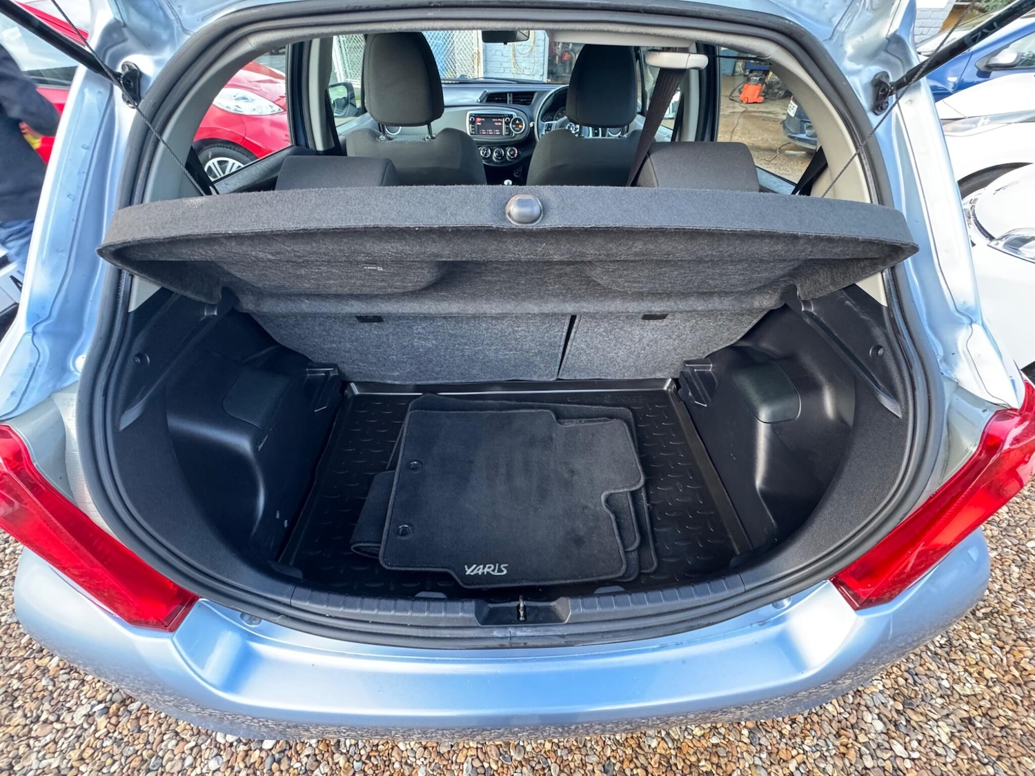 Used Toyota Yaris 2012 for sale - 77396346: Photo 25