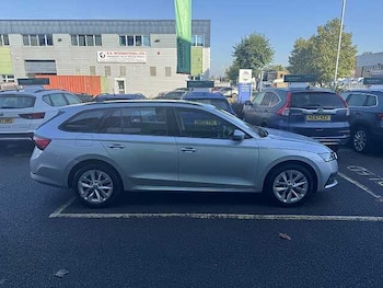Used Skoda Octavia 2022 for sale - 76064507: Photo 4