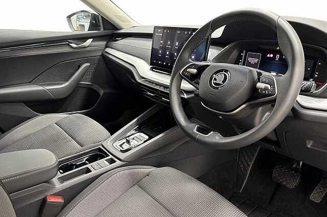 Used Skoda Octavia 2024 for sale - 76219291: Photo 6