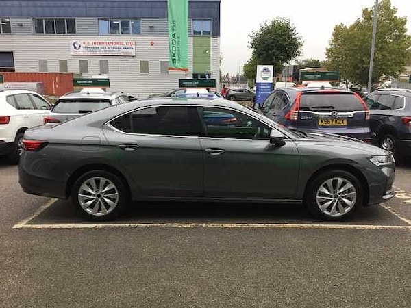 Used Skoda Superb 2025 for sale - 76143214: Photo 4