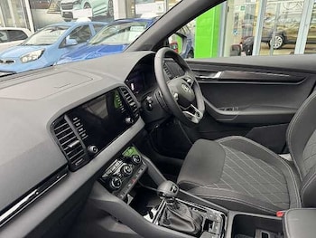 Used Skoda Karoq 2024 for sale - 75732489: Photo