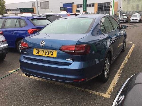 Used Volkswagen Jetta 2017 for sale - 76193375: Photo 10