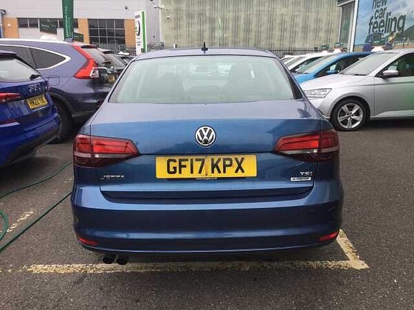 Used Volkswagen Jetta 2017 for sale - 76193375: Photo 8