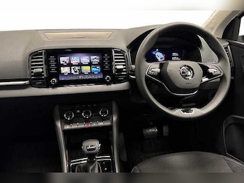 Used Skoda Karoq 2024 for sale - 75937830: Photo