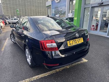 Used Skoda Octavia 2020 for sale - 75732483: Photo