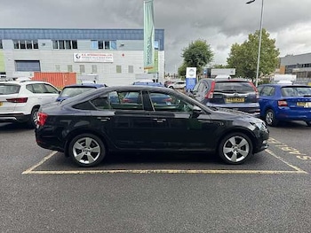 Used Skoda Octavia 2020 for sale - 75732483: Photo