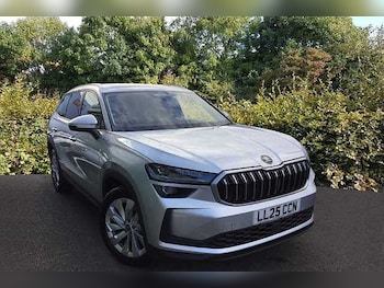 2025 (25) - 1.5 TSI iV 204 SE L 5dr DSG