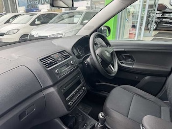 Used Skoda Fabia 2014 for sale - 75732477: Photo