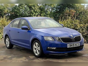 Skoda - Octavia