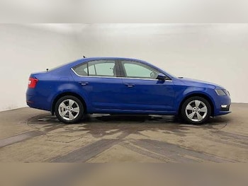 Used Skoda Octavia 2019 for sale - 75982474: Photo 4