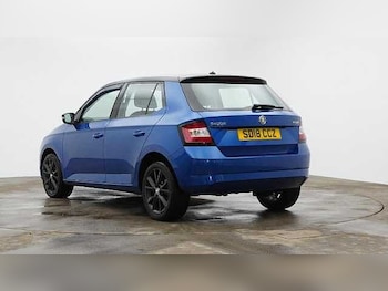 Used Skoda Fabia 2018 for sale - 75732521: Photo
