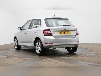 Used Skoda Fabia 2019 for sale - 75891080: Photo