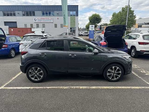 Used Kia Stonic 2018 for sale - 75732524: Photo 4