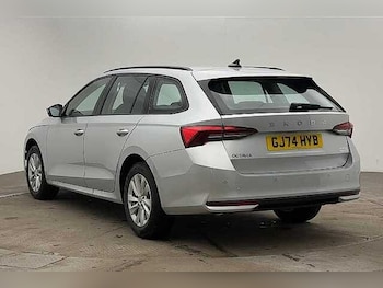 Used Skoda Octavia 2024 for sale - 76219288: Photo 3