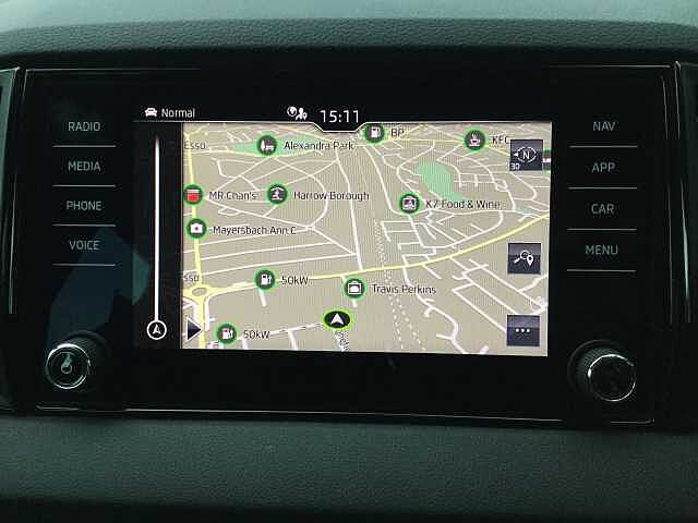 Used Skoda Karoq 2024 for sale - 76547533: Photo 8