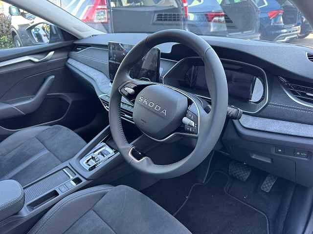 Used Skoda Octavia 2025 for sale - 76057617: Photo 6