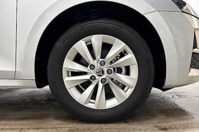 Used Skoda Octavia 2024 for sale - 76010547: Photo 5