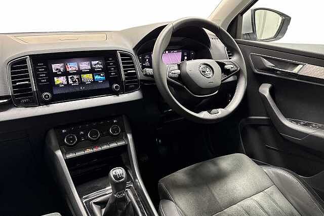 Used Skoda Karoq 2024 for sale - 76368772: Photo 2