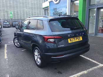 Used Skoda Karoq 2021 for sale - 76497120: Photo