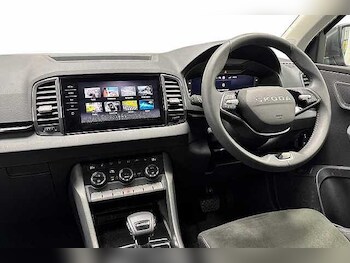 Used Skoda Karoq 2025 for sale - 76219292: Photo