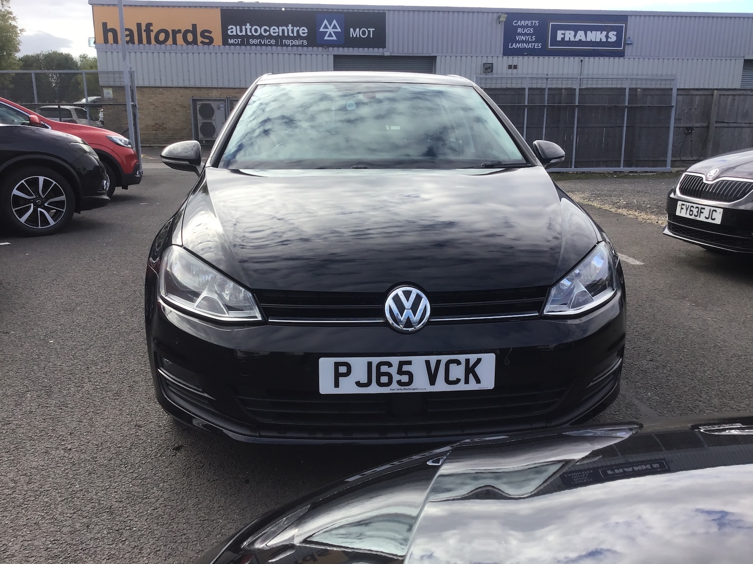 Used Volkswagen Golf 2015 for sale - 76208644: Photo 3